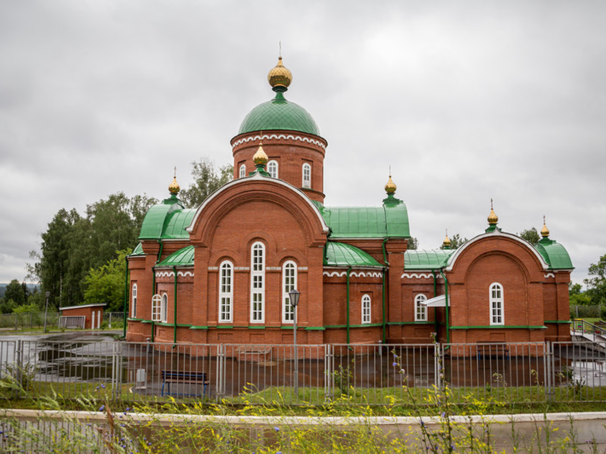 Храм Вознесения Христова в с. Кизнер.